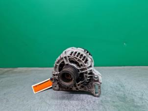 Gebruikte Dynamo Volkswagen Fox (5Z) 1.4 16V Prijs € 29,99 Margeregeling aangeboden door A-team Automotive