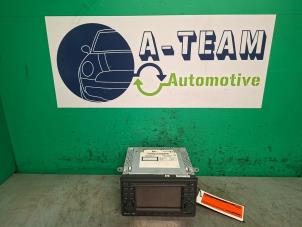 Gebruikte Radio CD Speler Nissan Qashqai (J10) 2.0 16V 4x4 Prijs € 124,99 Margeregeling aangeboden door A-team Automotive