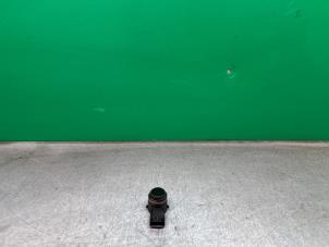 Gebruikte PDC Sensor Tesla Model 3 Long Range 72kWh Prijs € 44,99 Margeregeling aangeboden door A-team Automotive