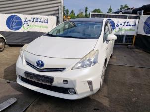 Gebruikte Remklauw (Tang) links-voor Toyota Prius Plus (ZVW4) 1.8 Hybrid 16V Prijs op aanvraag aangeboden door A-Team Automotive