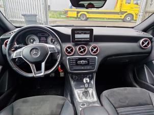 Gebruikte Airbag Set + Module Mercedes A (W176) 1.6 A-180 16V Prijs € 1.499,99 Margeregeling aangeboden door A-Team Automotive