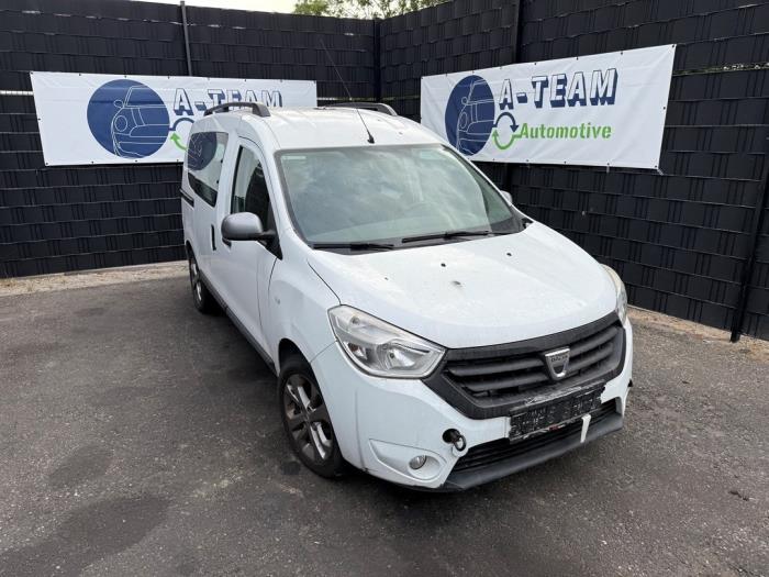 Radiateurfan van een Dacia Dokker (0S) 1.5 dCi 90 2015