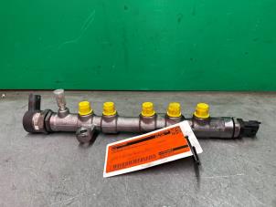 Gebruikte Injector brug Landrover Range Rover Evoque (LVJ/LVS) 2.0 eD 150 16V 5-drs. Prijs € 69,99 Margeregeling aangeboden door A-team Automotive