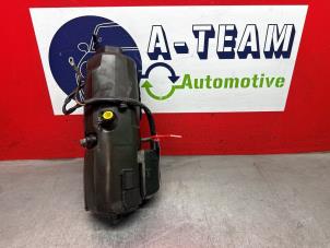 Gebruikte Pomp Servo Mercedes A (W168) 1.4 A-140 Prijs € 99,99 Margeregeling aangeboden door A-Team Automotive