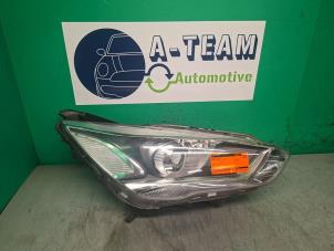 Gebruikte Koplamp rechts Ford C-Max (DXA) 1.0 Ti-VCT EcoBoost 12V 125 Prijs € 349,99 Margeregeling aangeboden door A-team Automotive