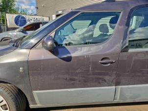 Gebruikte Portier 4Deurs links-voor Skoda Roomster (5J) 1.2 TSI Prijs € 149,99 Margeregeling aangeboden door A-Team Automotive