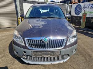 Gebruikte Subframe Skoda Roomster (5J) 1.2 TSI Prijs € 34,99 Margeregeling aangeboden door A-Team Automotive