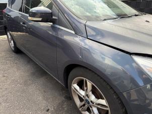 Gebruikte Scherm rechts-voor Ford Focus 3 1.0 Ti-VCT EcoBoost 12V 100 Prijs € 119,99 Margeregeling aangeboden door A-team Automotive