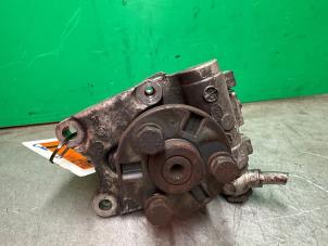 Gebruikte Servopomp BMW 3 serie (E90) 325i 24V Prijs € 49,99 Margeregeling aangeboden door A-team Automotive