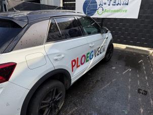 Gebruikte Portier 4Deurs rechts-achter Volkswagen T-Roc 2.0 TSI 16V 4Motion Prijs € 799,99 Margeregeling aangeboden door A-team Automotive