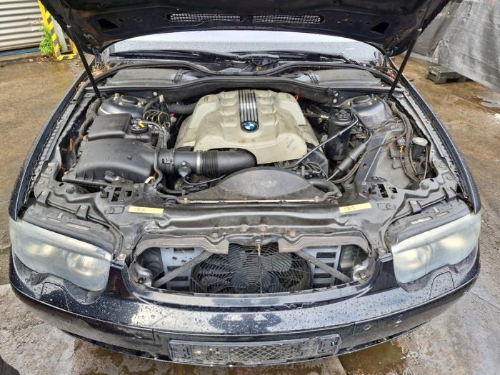 Gebruikte Gasklephuis BMW 7 serie (E65/E66/E67) 745i,Li 4.4 V8 32V Prijs € 69,99 Margeregeling aangeboden door A-Team Automotive