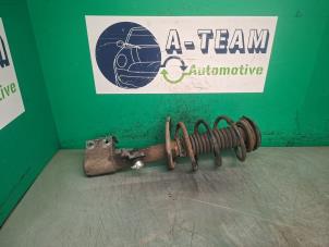 Gebruikte Schokdemper links-voor Citroen Berlingo 1.6 Hdi 75 16V Phase 1 Prijs € 49,99 Margeregeling aangeboden door A-team Automotive