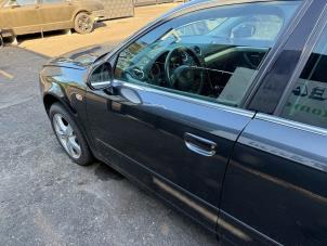 Gebruikte Deur 4Deurs links-voor Seat Exeo ST (3R5) 1.8 T 20V Prijs € 149,99 Margeregeling aangeboden door A-team Automotive