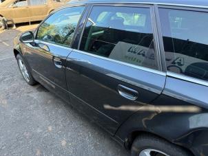 Gebruikte Deur 4Deurs links-achter Seat Exeo ST (3R5) 1.8 T 20V Prijs € 149,99 Margeregeling aangeboden door A-team Automotive