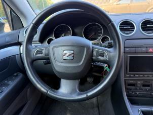 Gebruikte Stuurkolomschakelaar Seat Exeo ST (3R5) 1.8 T 20V Prijs op aanvraag aangeboden door A-team Automotive