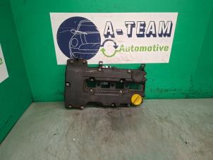 Gebruikte Kleppendeksel Opel Corsa D 1.2 16V Prijs € 49,99 Margeregeling aangeboden door A-team Automotive