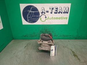 Gebruikte Dynamo Renault Clio III (BR/CR) 1.6 16V Prijs € 39,99 Margeregeling aangeboden door A-team Automotive