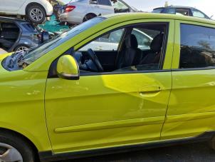Gebruikte Deur 4Deurs links-voor Kia Picanto (BA) 1.0 12V Prijs € 99,99 Margeregeling aangeboden door A-Team Automotive