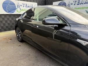 Gebruikte Portier 4Deurs rechts-voor Tesla Model S 85 Prijs € 799,99 Margeregeling aangeboden door A-team Automotive