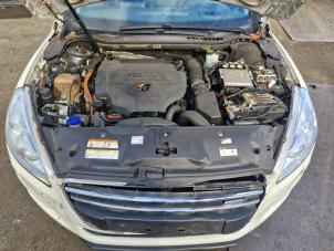 Gebruikte Radiateur Peugeot 508 (8D) 2.0 Hybrid4 16V Prijs € 49,99 Margeregeling aangeboden door A-Team Automotive