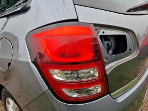 Gebruikte Achterlicht links Citroen C3 (SC) 1.6 16V VTi 120 Prijs € 44,99 Margeregeling aangeboden door A-Team Automotive