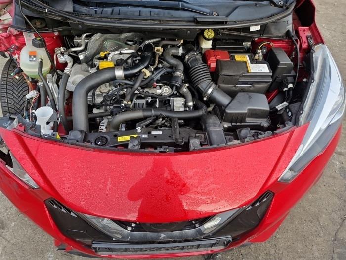 Motor van een Nissan Micra (K14) 0.9 IG-T 12V 2018