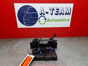 Gebruikte Zekeringkast Fiat Panda (169) 1.1 Fire Prijs € 119,99 Margeregeling aangeboden door A-Team Automotive