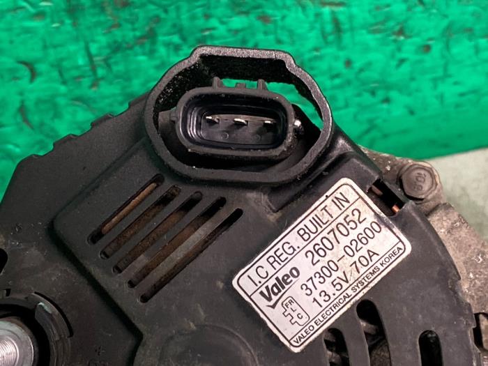 Dynamo van een Kia Picanto (BA) 1.0 12V 2010