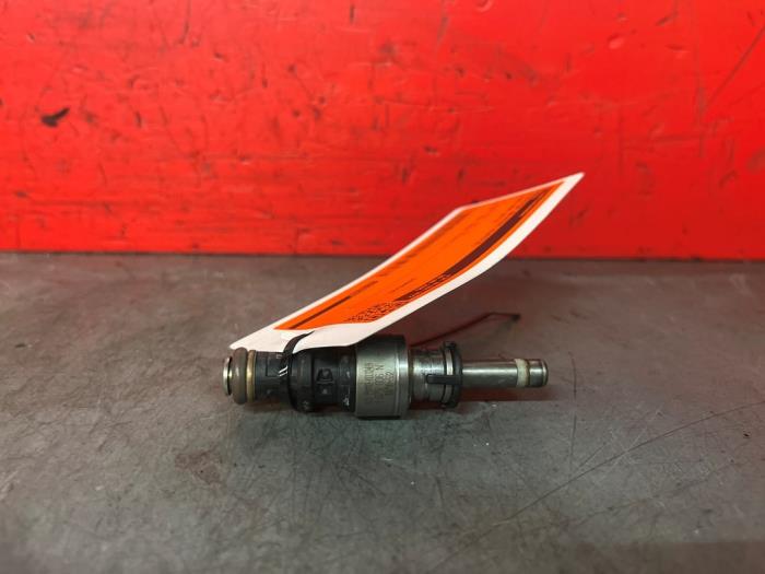 Gebruikte Injector (benzine injectie) Audi RS 6 Avant (C7) 4.0 V8 TFSI 32V Prijs € 74,99 Margeregeling aangeboden door A-Team Automotive