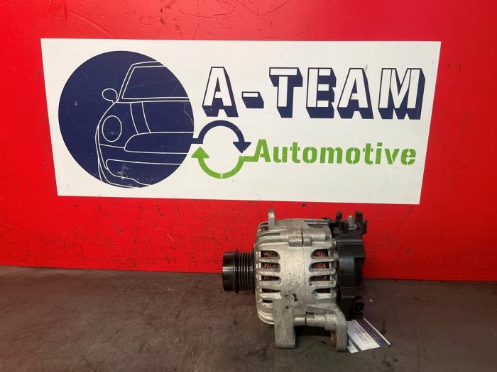 Dynamo van een Opel Astra K 1.2 Turbo 12V 2020