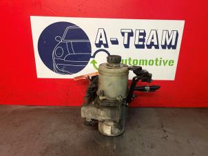 Gebruikte Stuurbekrachtiging Pomp Skoda Fabia (6Y5) 1.4i 16V Prijs € 99,99 Margeregeling aangeboden door A-Team Automotive