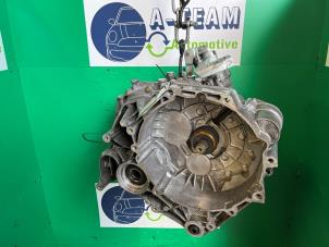 Gebruikte Versnellingsbak Volkswagen Crafter (SY) 2.0 TDI Prijs € 3.249,99 Margeregeling aangeboden door A-team Automotive