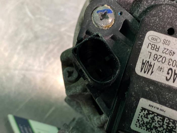 Dynamo van een Volkswagen Golf VIII (CD1) 2.0 GTI Clubsport 16V 2023