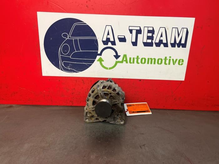 Gebruikte Dynamo Renault Clio V (RJAB) 1.0 TCe 100 12V Prijs € 49,99 Margeregeling aangeboden door A-Team Automotive