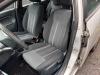 Ford Fiesta 6 (JA8) 1.25 16V Stoel links