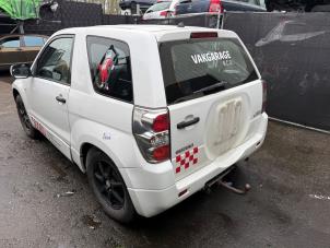 Gebruikte Achterklep Suzuki Grand Vitara II (JT) 1.6 16V Prijs € 299,99 Margeregeling aangeboden door A-team Automotive