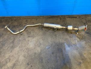 Gebruikte Uitlaat Middendemper Lexus LBX 1.5 Hybrid 2WD Prijs € 249,99 Margeregeling aangeboden door A-team Automotive