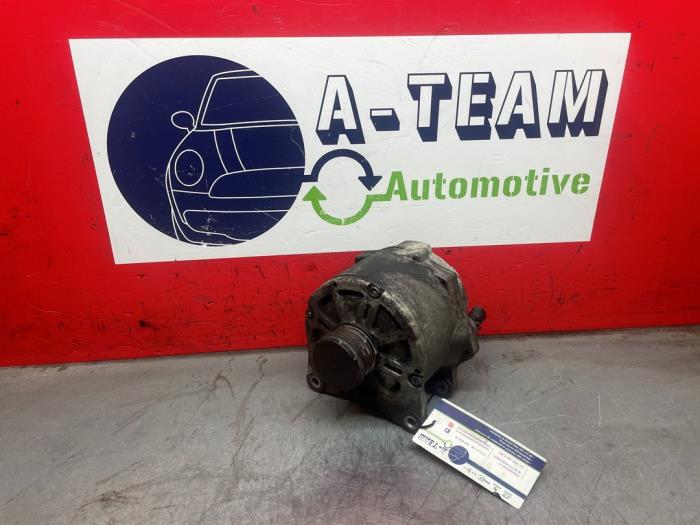 Gebruikte Dynamo Audi A8 (D3) 4.2 TDI V8 32V Quattro Prijs € 69,99 Margeregeling aangeboden door A-Team Automotive