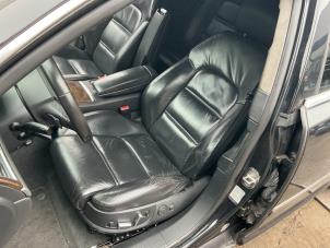 Gebruikte Stoel links Audi A8 (D3) 4.2 TDI V8 32V Quattro Prijs € 149,99 Margeregeling aangeboden door A-Team Automotive