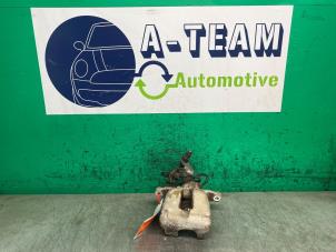 Gebruikte Remklauw (Tang) rechts-achter Volkswagen Golf V (1K1) 1.4 GT 16V Prijs € 39,99 Margeregeling aangeboden door A-team Automotive