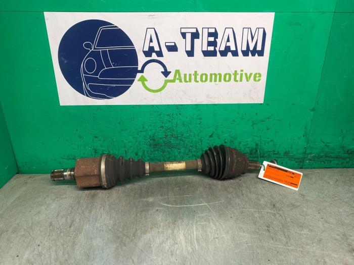 Gebruikte Aandrijfas links-voor Ford Mondeo IV 2.3 16V Prijs € 49,99 Margeregeling aangeboden door A-team Automotive