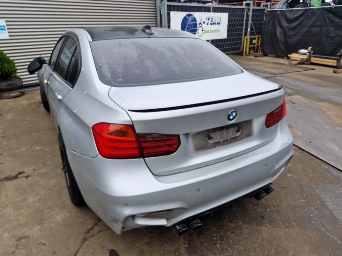 Gebrauchte Aandrijfas links-achter BMW 3 serie (F30) 320d 2.0 16V Preis € 24,99 Margenregelung angeboten von A-Team Automotive