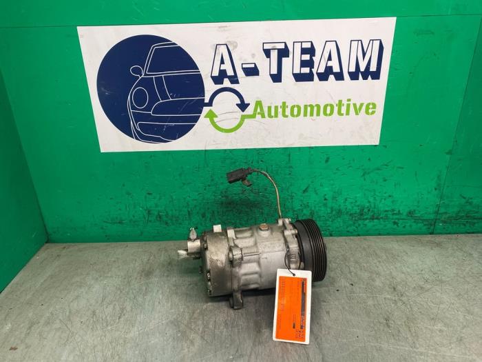 Gebruikte Aircopomp Volkswagen New Beetle (9C1/9G1) 1.4 16V Prijs € 49,99 Margeregeling aangeboden door A-team Automotive