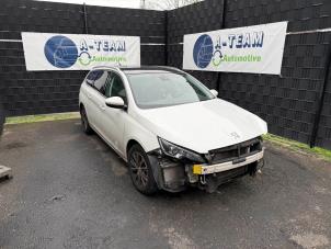 Gebruikte Servopomp Peugeot 308 SW (L4/L9/LC/LJ/LR) 1.2 12V e-THP PureTech 130 Prijs op aanvraag aangeboden door A-team Automotive