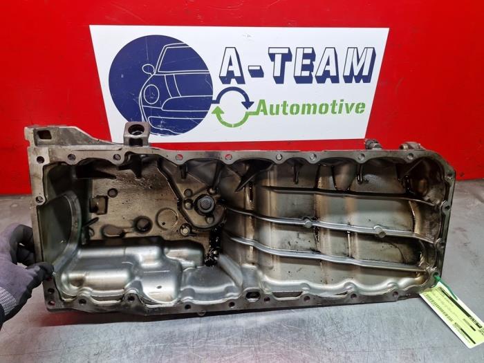 Gebruikte Carterpan BMW 5 serie (F10) 530d 24V Prijs € 199,99 Margeregeling aangeboden door A-Team Automotive