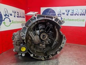 Gebruikte Versnellingsbak Ford Fiesta 5 ST 2.0 16V ST150 Prijs € 749,99 Margeregeling aangeboden door A-Team Automotive
