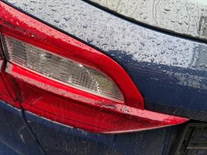 Gebruikte Achterlicht links Ford Fiesta 7 1.1 Ti-VCT 12V 70 Prijs op aanvraag aangeboden door A-team Automotive