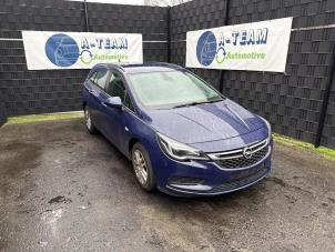 Gebruikte Radiateur Opel Astra K Sports Tourer 1.0 Turbo 12V Prijs € 74,99 Margeregeling aangeboden door A-team Automotive