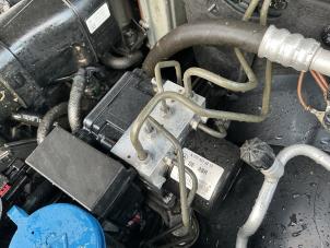 Gebruikte ABS Pomp Mercedes C (W204) 1.6 C-180 16V BlueEfficiency Prijs € 99,99 Margeregeling aangeboden door A-Team Automotive