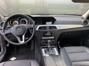 Gebruikte Module + Airbag Set Mercedes C (W204) 1.6 C-180 16V BlueEfficiency Prijs € 749,99 Margeregeling aangeboden door A-Team Automotive
